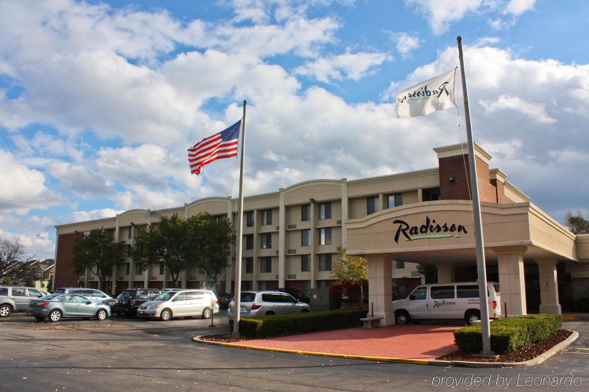 Radisson Rochester Airport Exterior photo